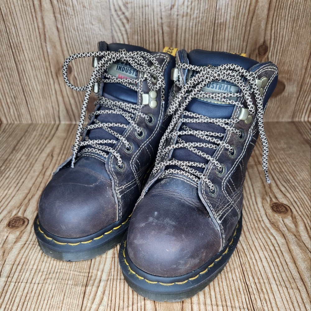 Dr. Martens Industrial Women's Steel Toe Slip Resistant Lace Up Work Boot Size 5